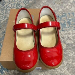 EUC Red Maryjane shoes - size 31/ 13 youth
